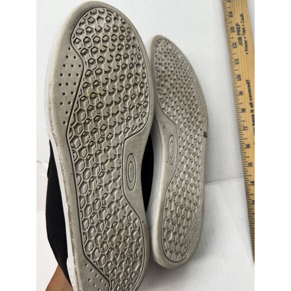 Oakley Canvas Flyer Men's Shoes Size US 10 Black Preowned GUC - Picture 6 of 6